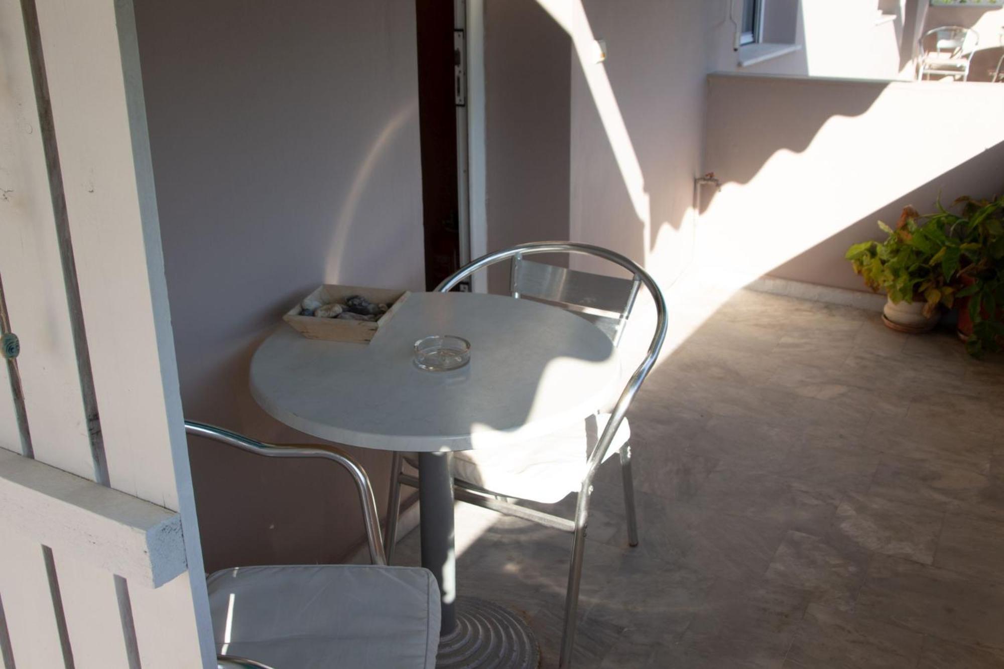Avesta Apartments - 200M From The Beach Vasilikí Habitación foto
